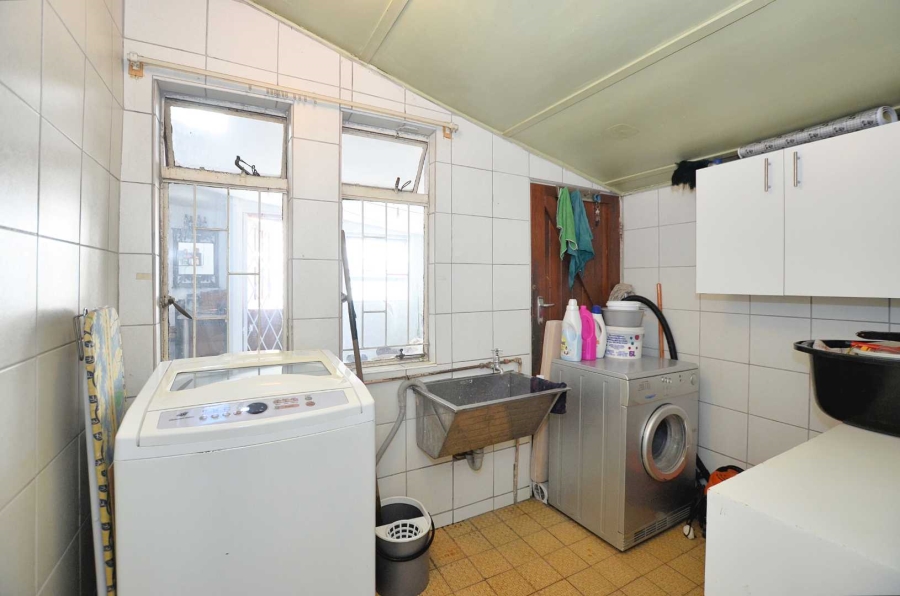 4 Bedroom Property for Sale in Bothasig Western Cape